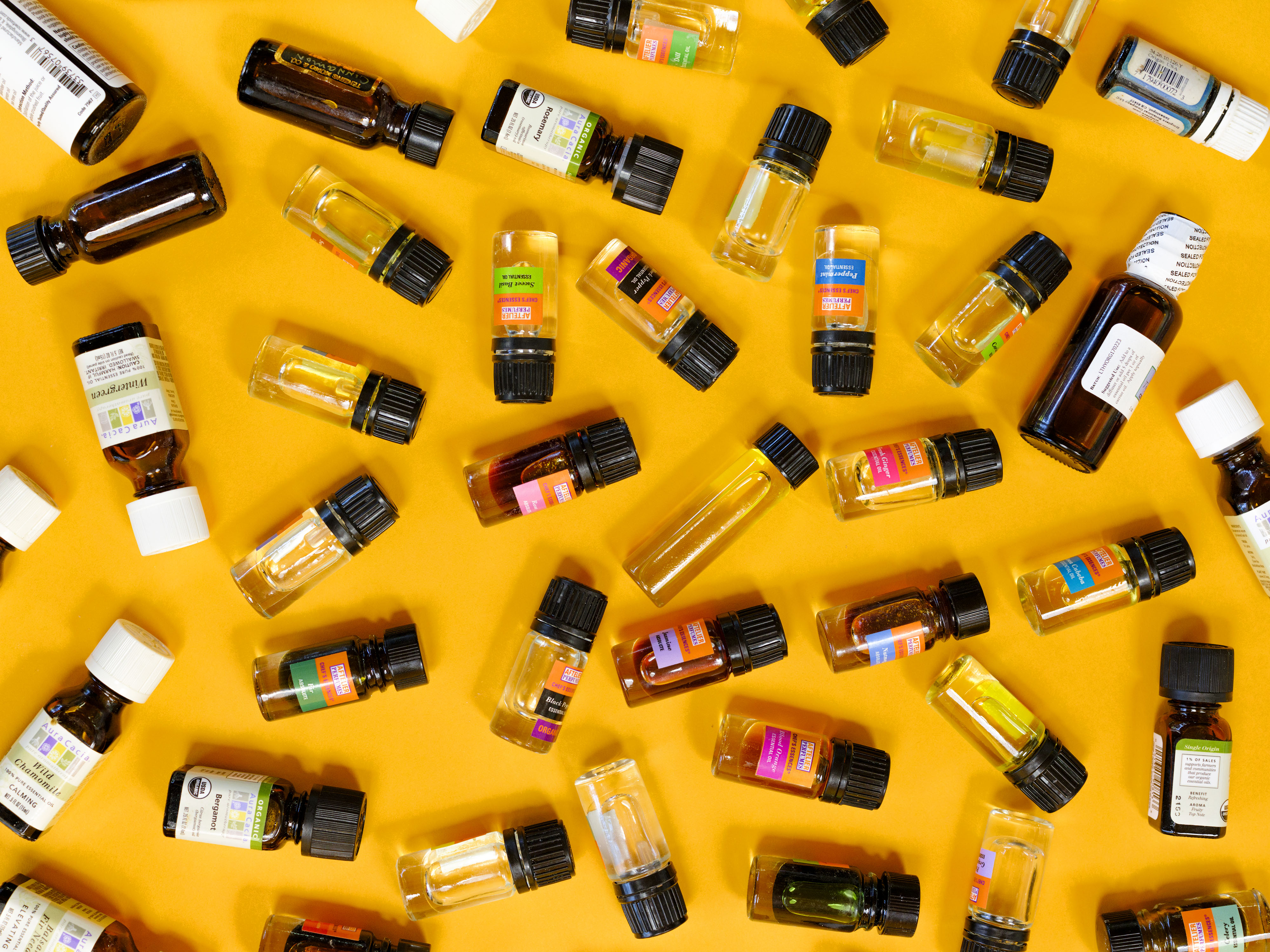 flavor-essentials-your-guide-to-essential-oils__hero-image.jpg