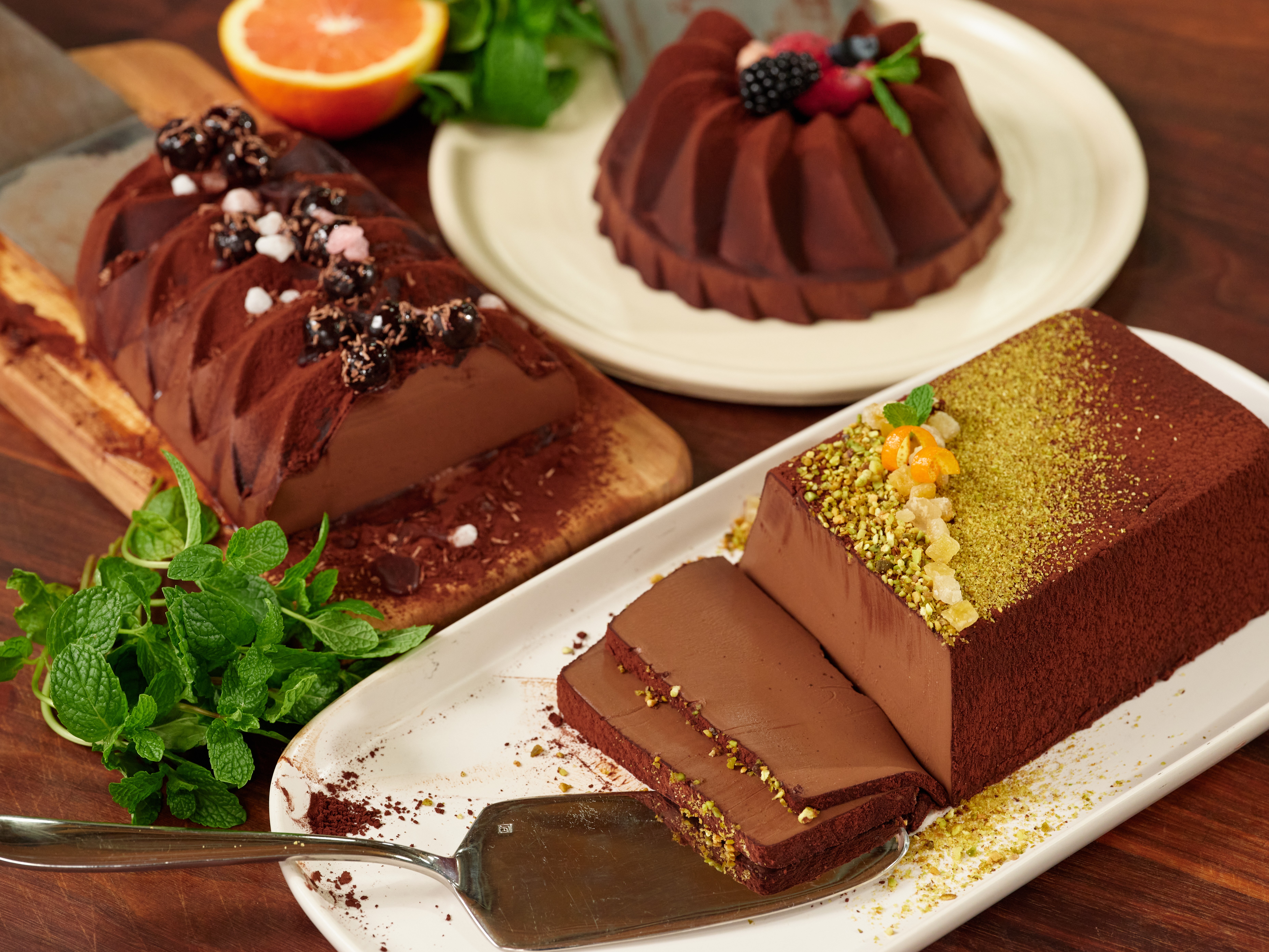 vegan-no-bake-chocolate-custard__hero-image.jpg