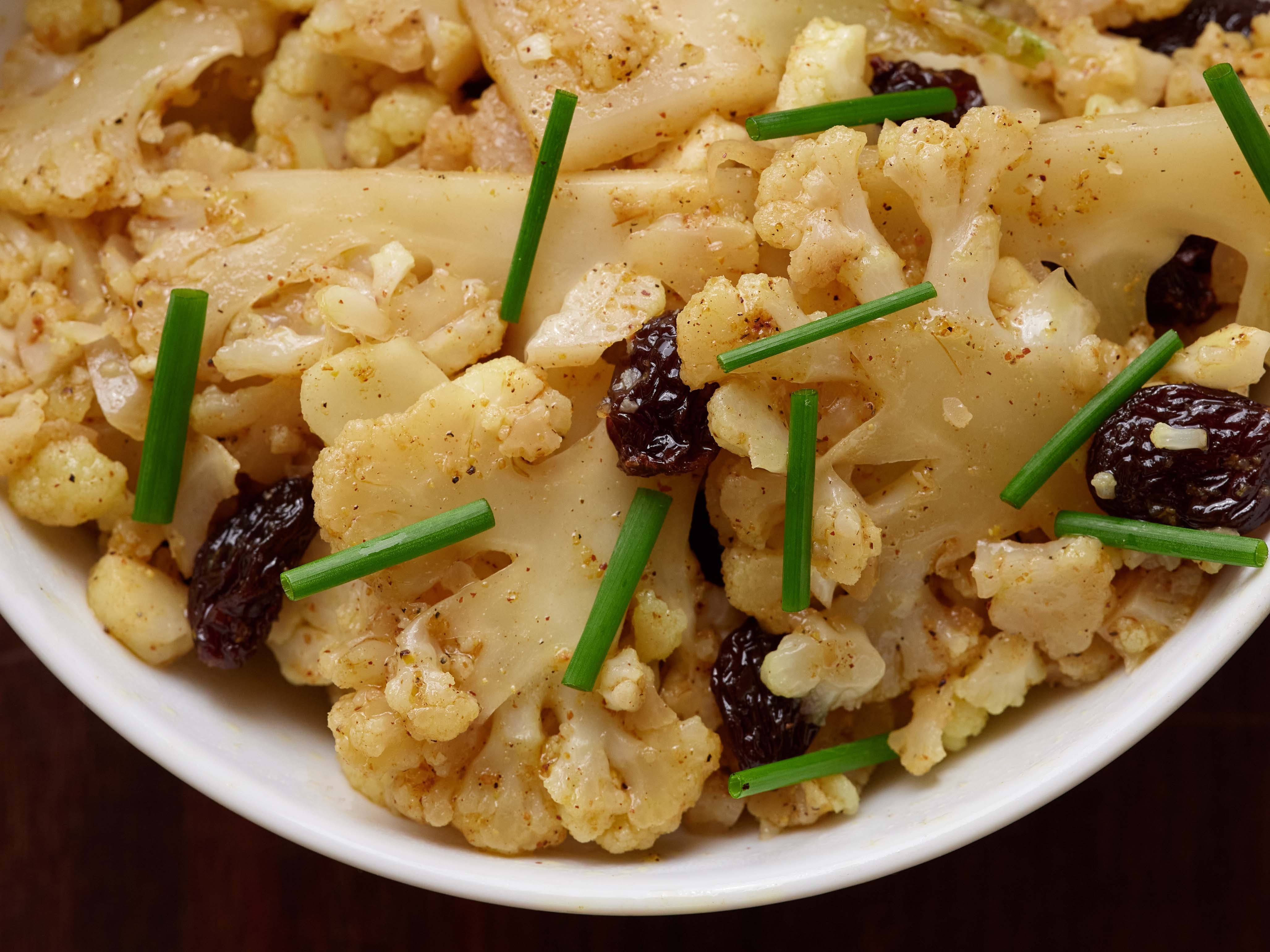 reverse-saute-cauliflower__hero-image.jpg