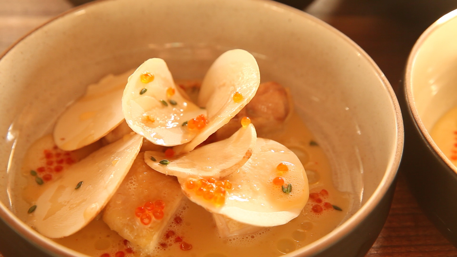 chicken-and-mushrooms__hero-image__bff4958f5a.jpg