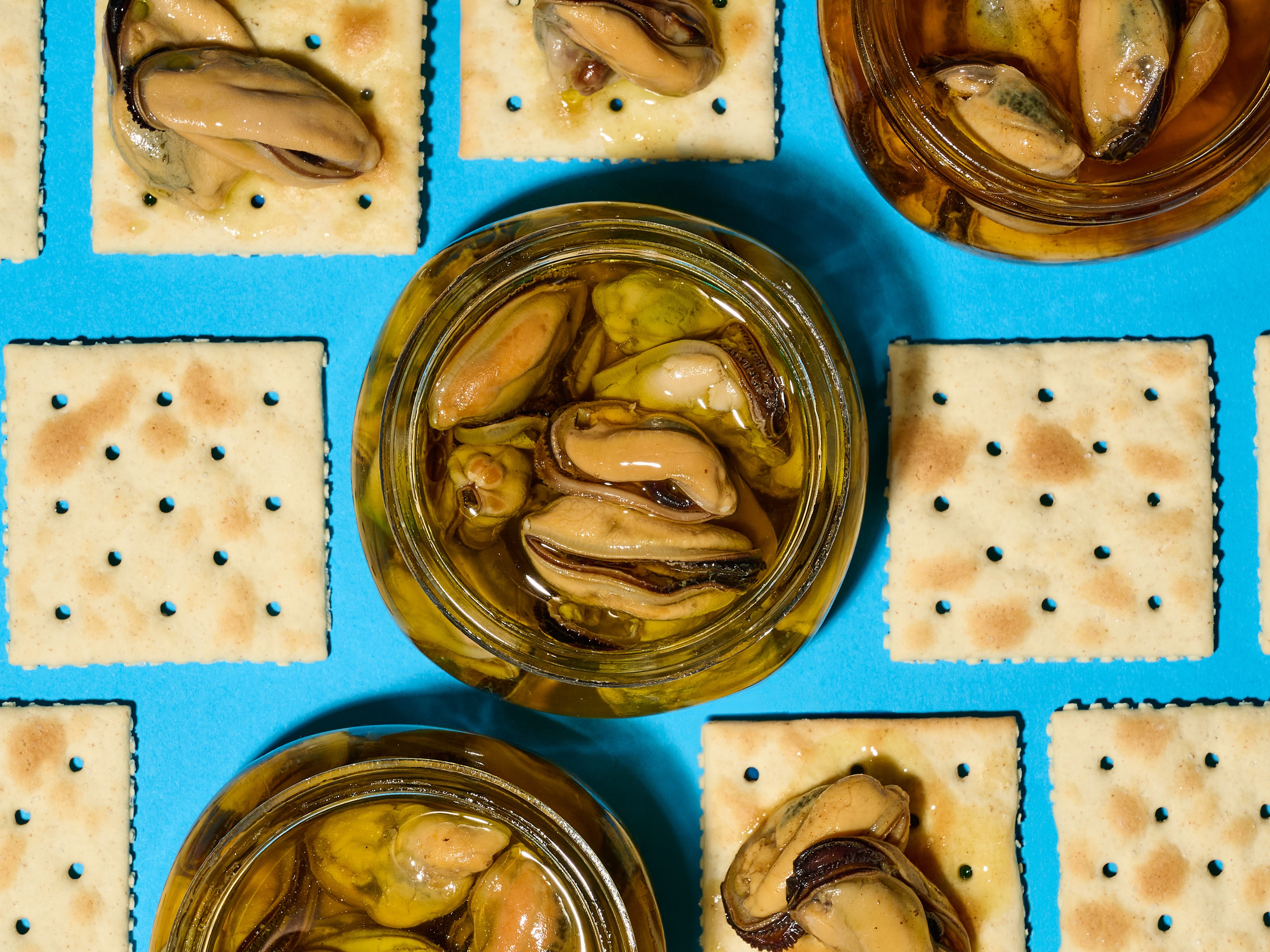 sous-vide-smoked-mussels__hero-image__7cbfc7b8ba.jpg