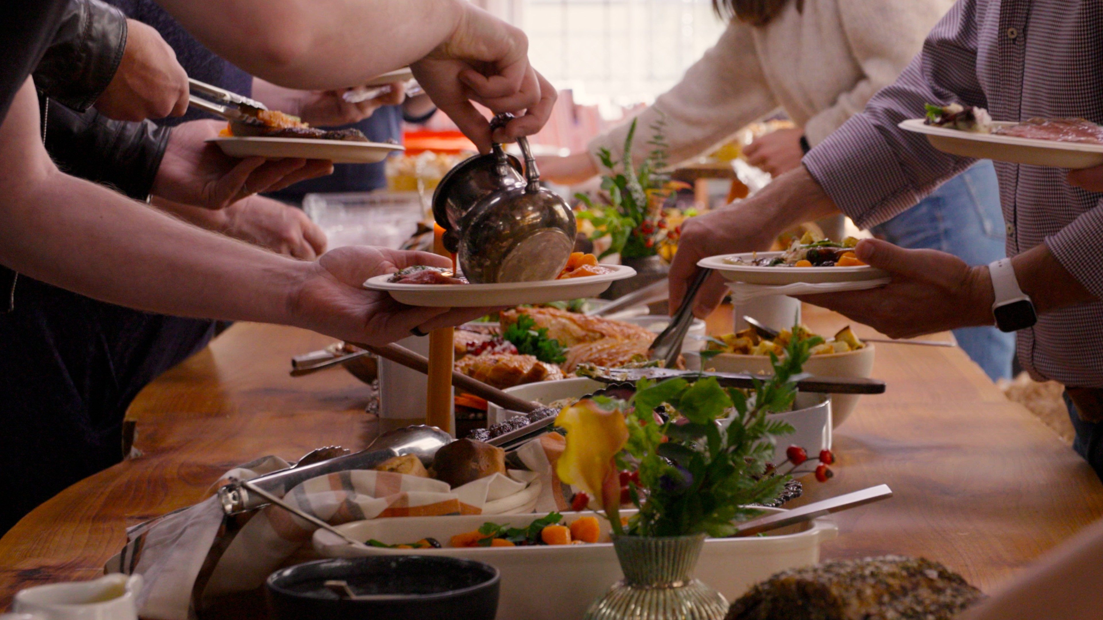 family-meal-a-holiday-feast__hero-image.jpg