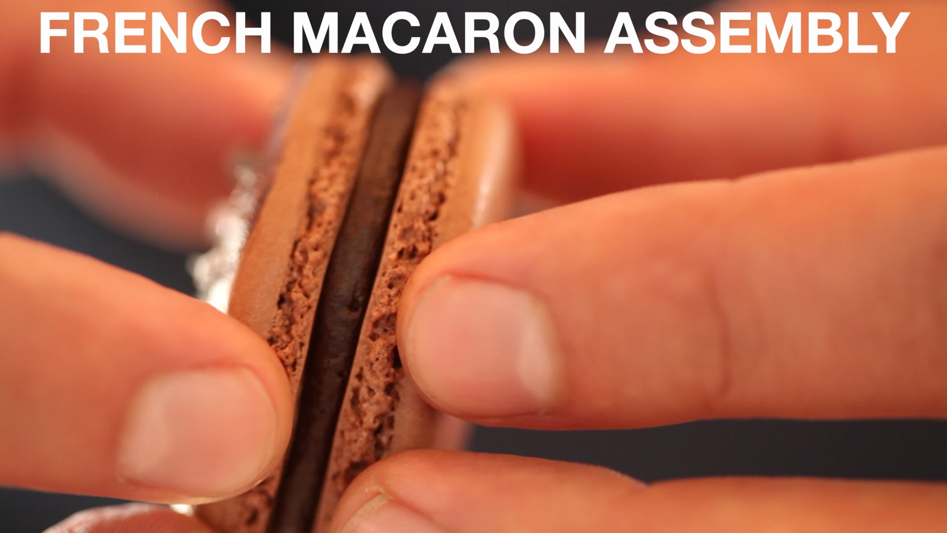 french-macaron-assembly__hero-image__3f55bfa6a6.jpg