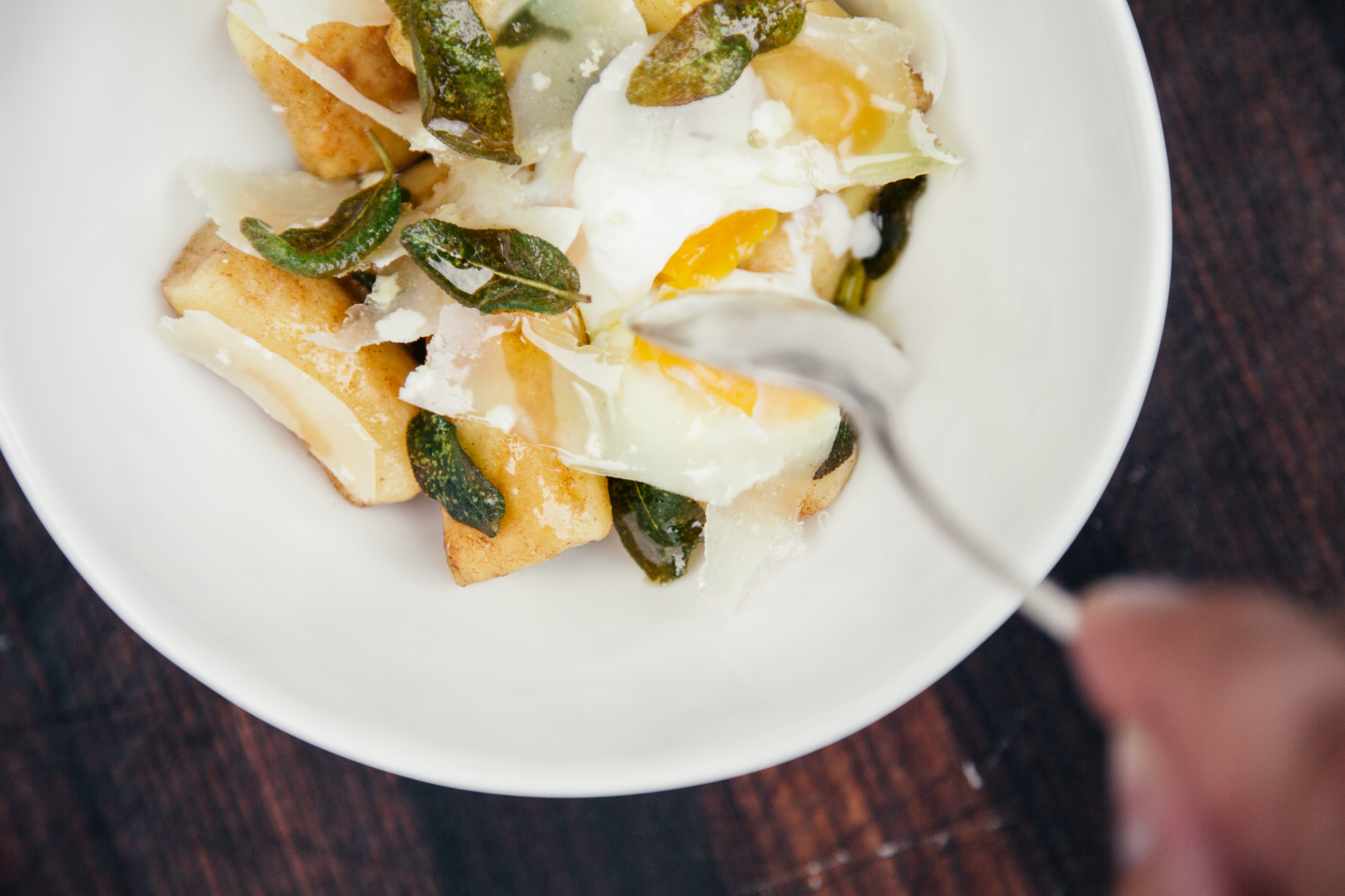 pillowy-ricotta-gnocchi-gnudi-with-sage-brown-butter-sauce__hero-image__38d3ab7002.jpg