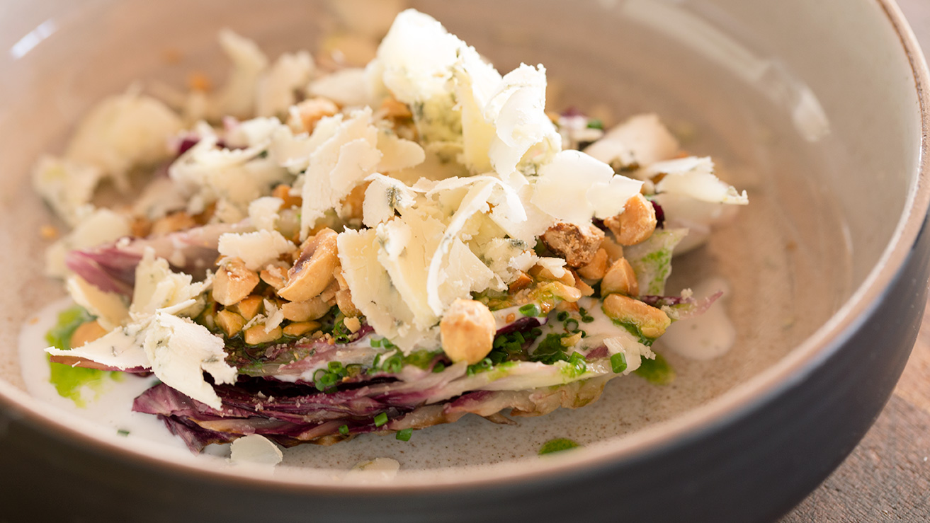 warm-radicchio-salad__hero-image__dbe104f70f.jpg