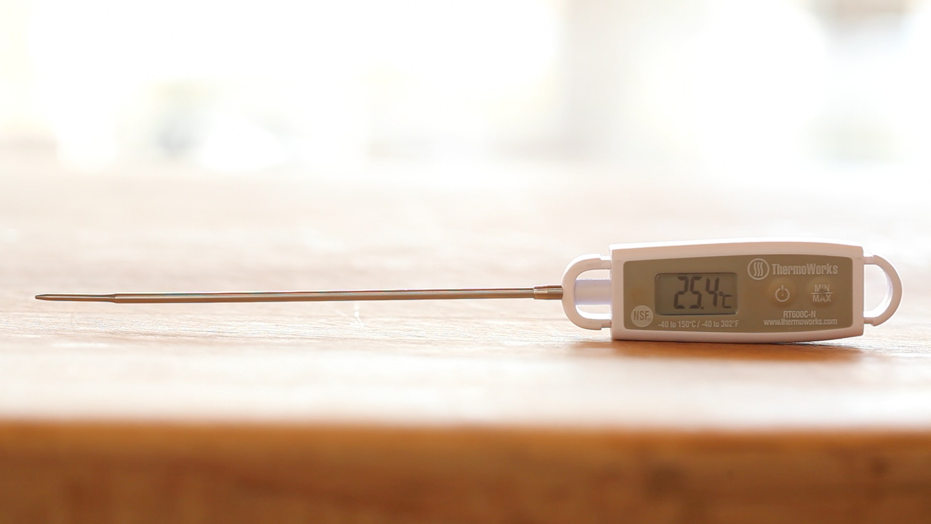 what-you-ll-need-thermometer__hero-image__0a0bc54819.jpg