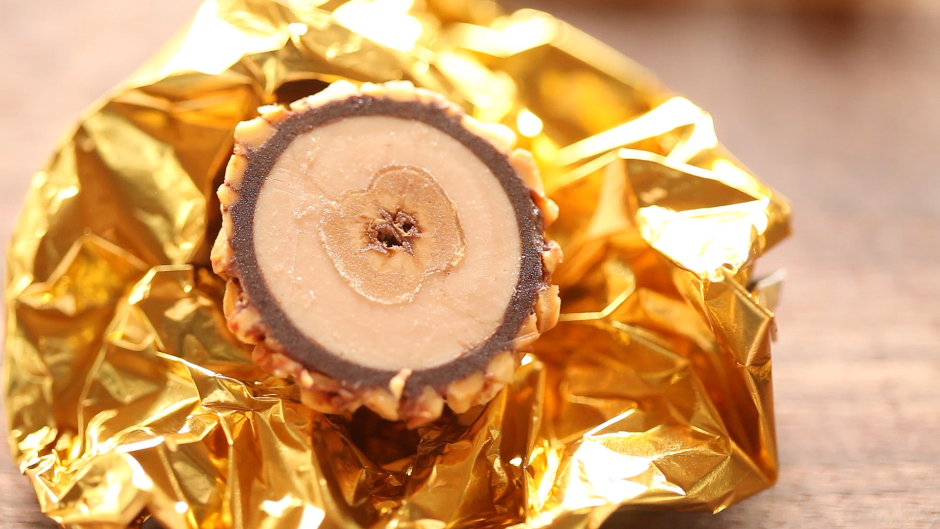 foie-gras-rocher__hero-image__658e12d971.jpg
