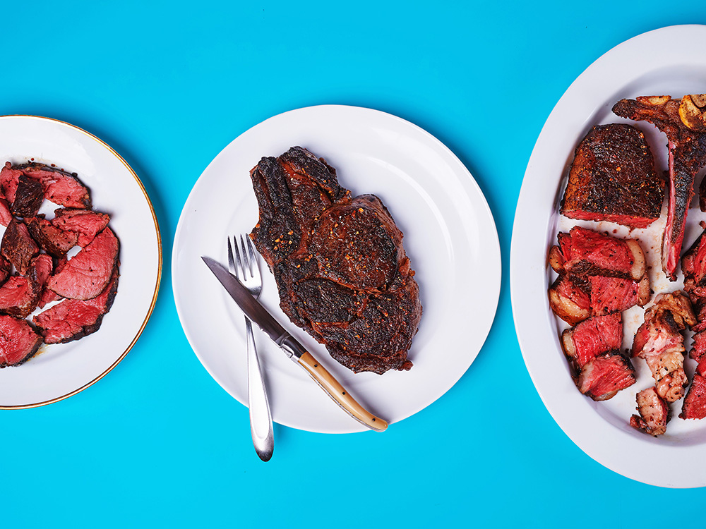 Tips & Tricks: How to Carve Steaks for Maximum Tenderness