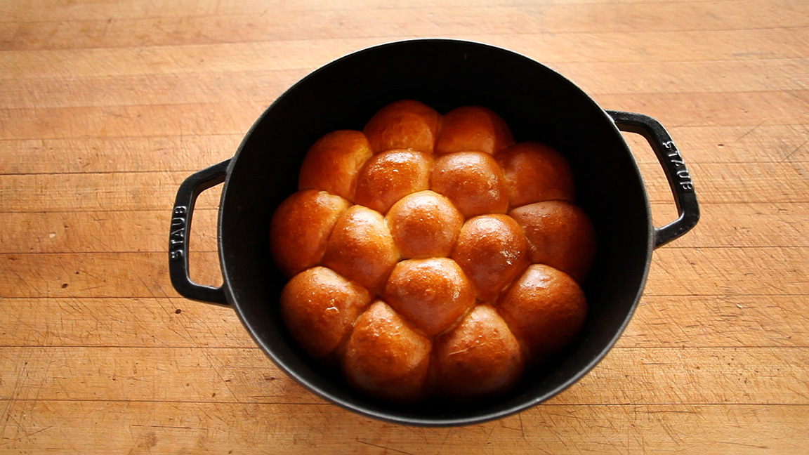 dinner-rolls__hero-image__4825d45715.jpg