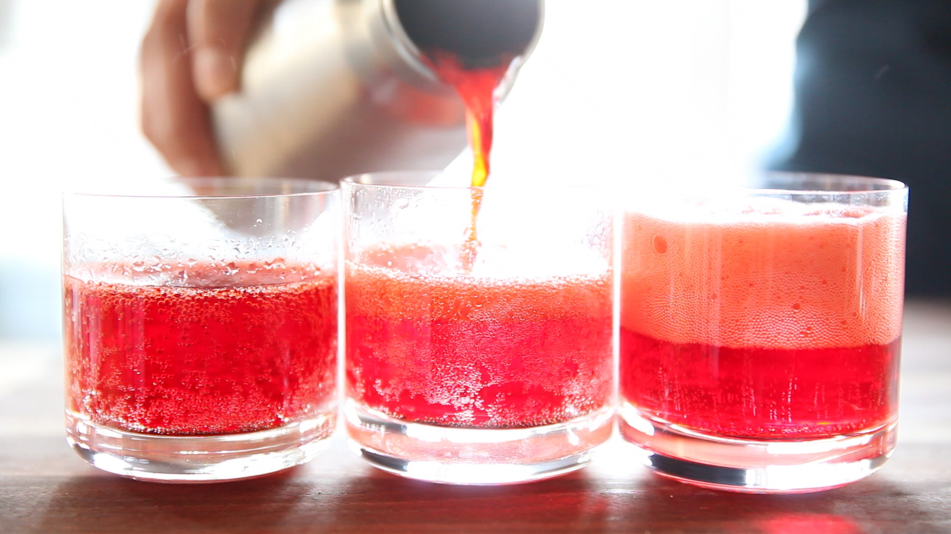 strawberry-soda__hero-image__c1265f31c8.jpg