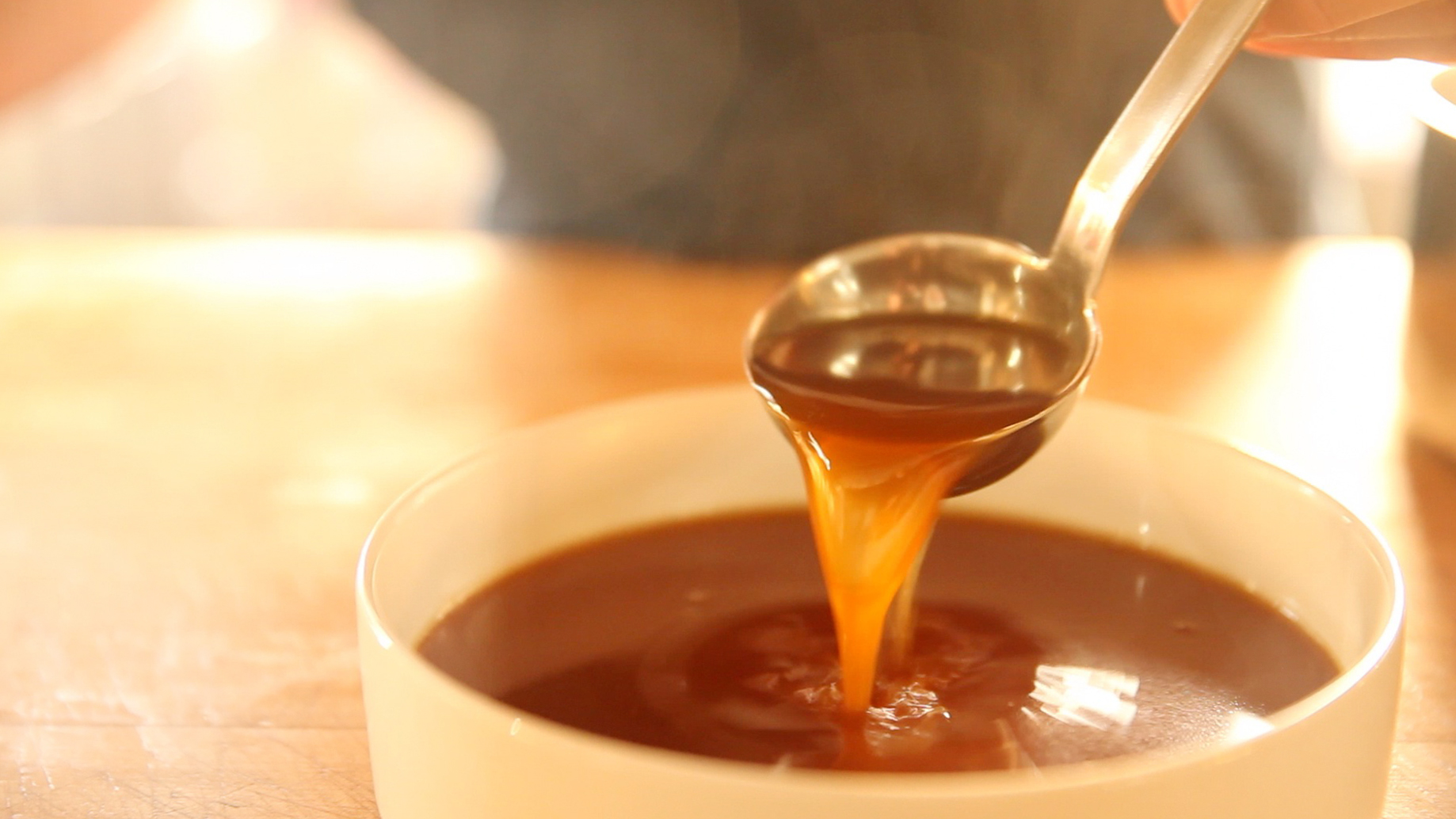 pressure-cooked-beef-stock__hero-image__4477013d29.jpg