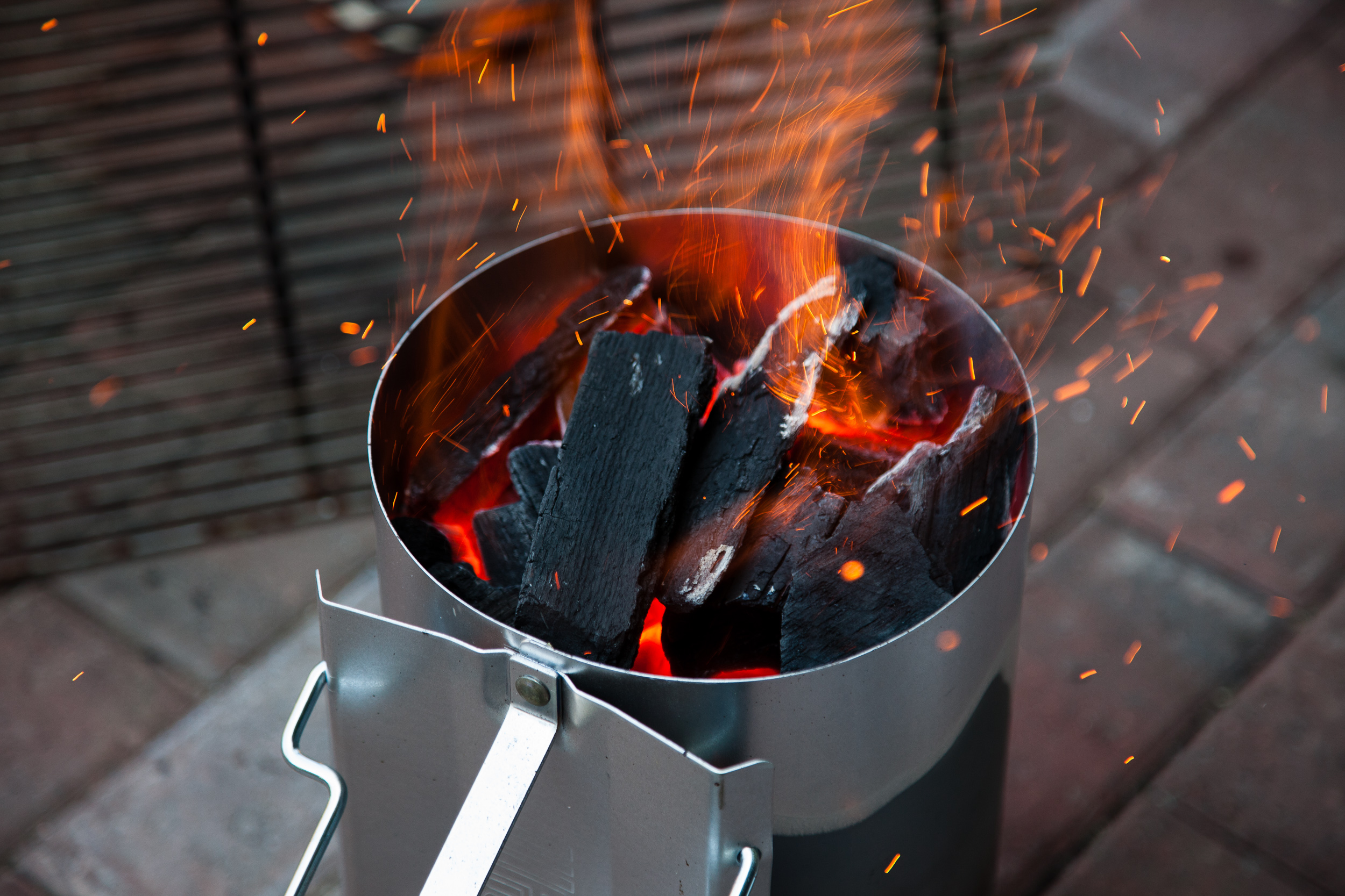 tips-tricks-tiny-mighty-this-grill-is-hot__hero-image.jpg