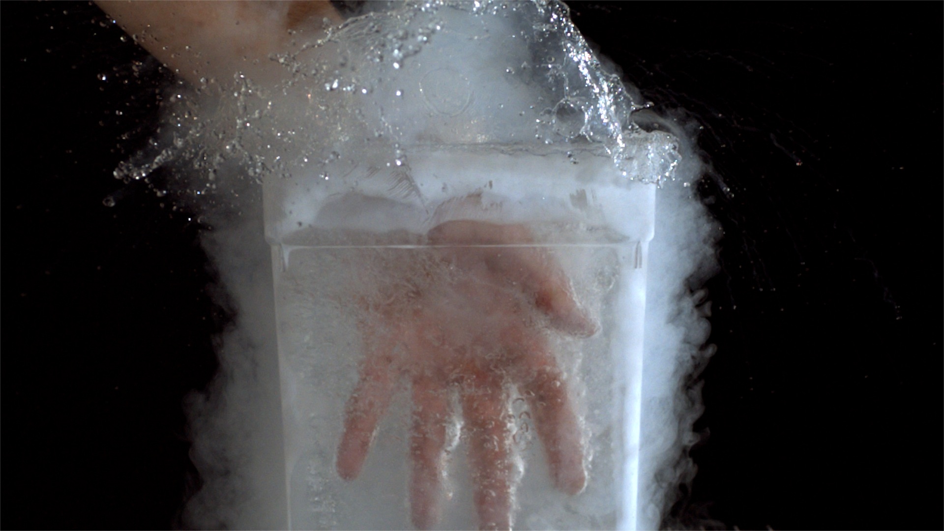 the-leidenfrost-effect__hero-image__bbe2bb9e3b.jpg