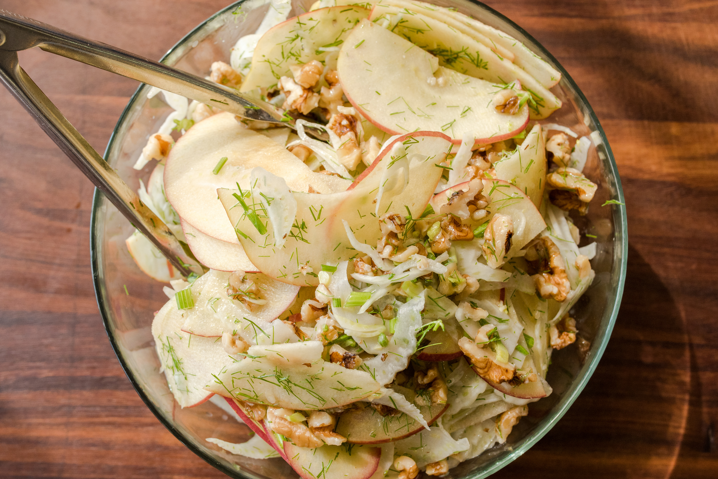 crispy-crunchy-apple-fennel-salad-with-walnuts-and-honey__hero-image.jpg