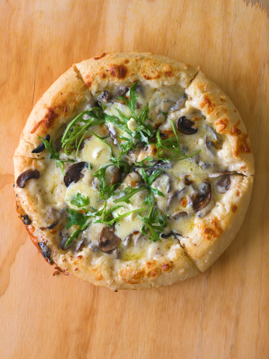Ai Funghi Pan Pizza