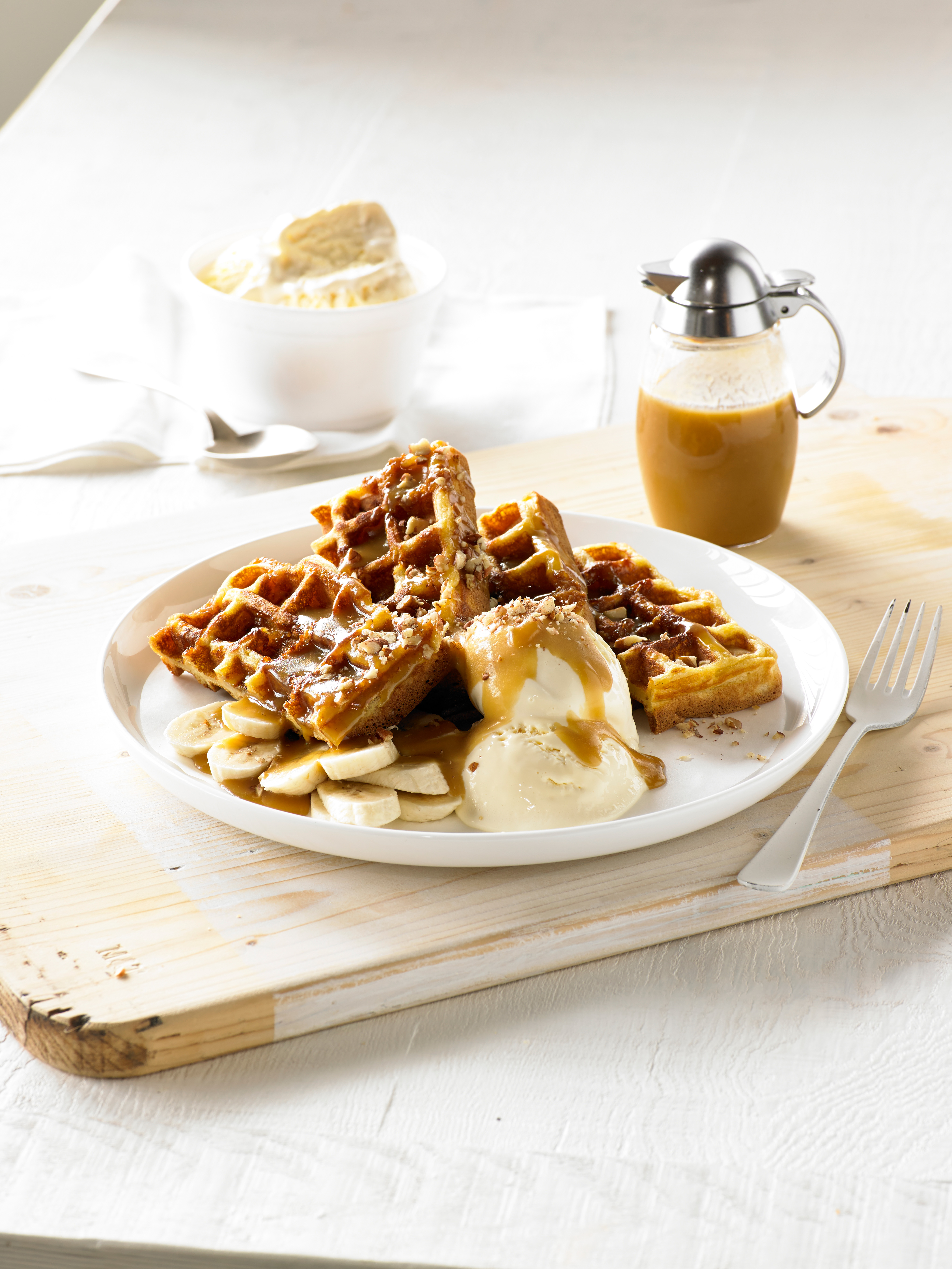Bananen-Pekannuss-Karamell-Waffeln