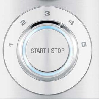 the Nutri Juicer® Pro in silver easy controls