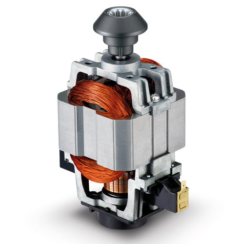 the Q™ Blender in Smoked hickory super quick and powerful