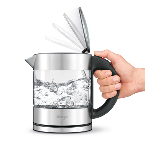 the Compact Kettle™ Pure Thee in Zilver ergonomische handgreep