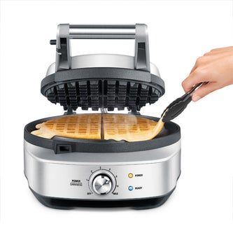 the No-Mess Waffle™ Waffeleisen in Gebürsteter Edelstahl bräunungskontrolle