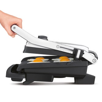 The Adjusta Grill & Press™ Grills & Sandwich Makers in Brushed Stainless Steel fast cooking