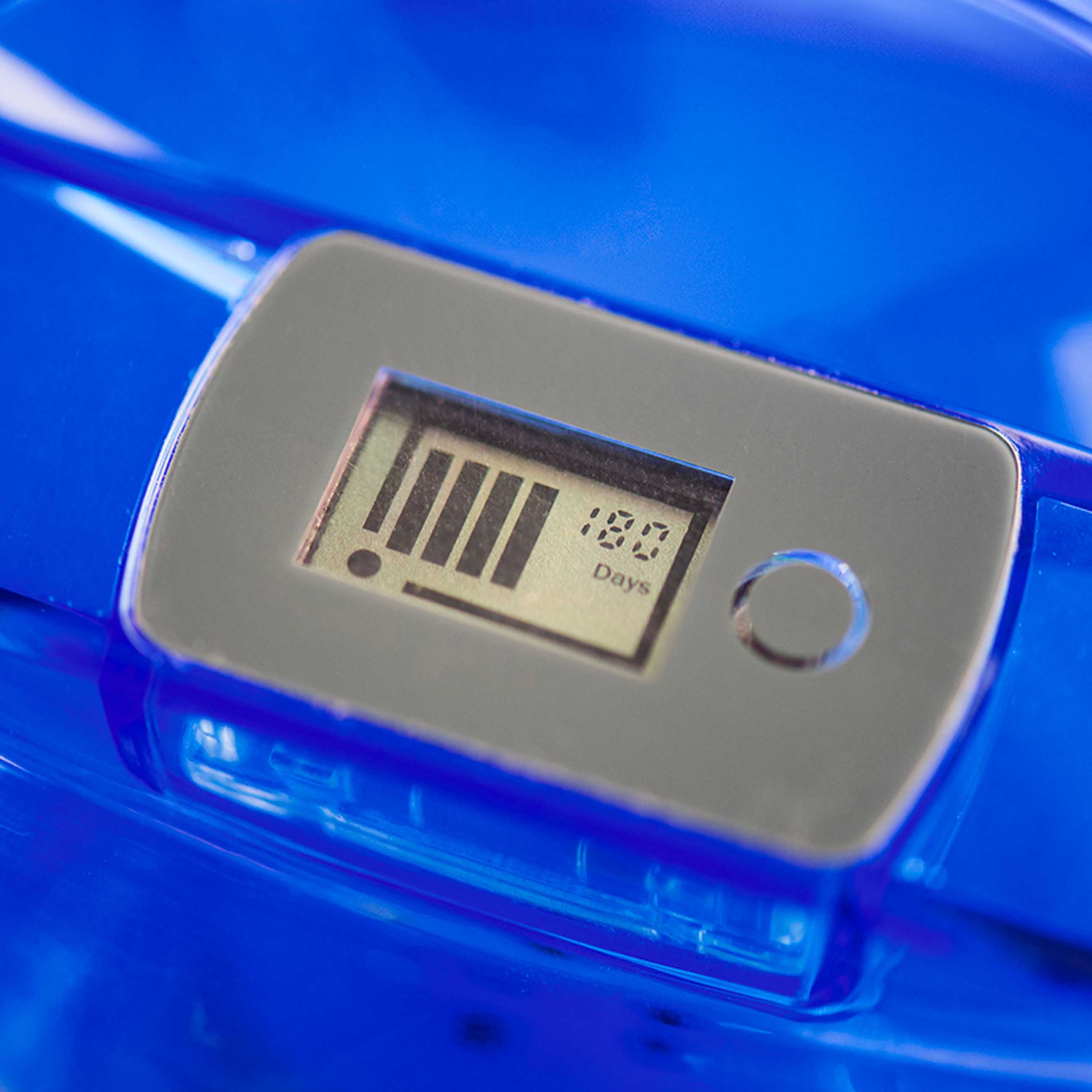 Desktop Water Cooler Water Filtration in White with digital counter