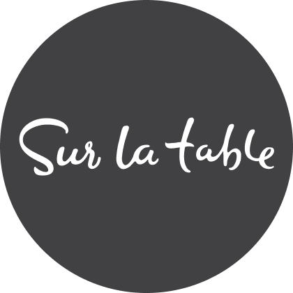 sur la table