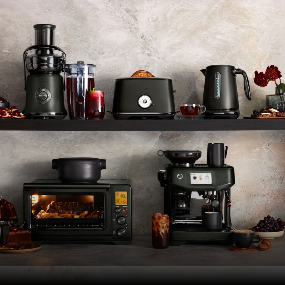 the Crispy Crust™ Pizza Maker | Breville (CA)